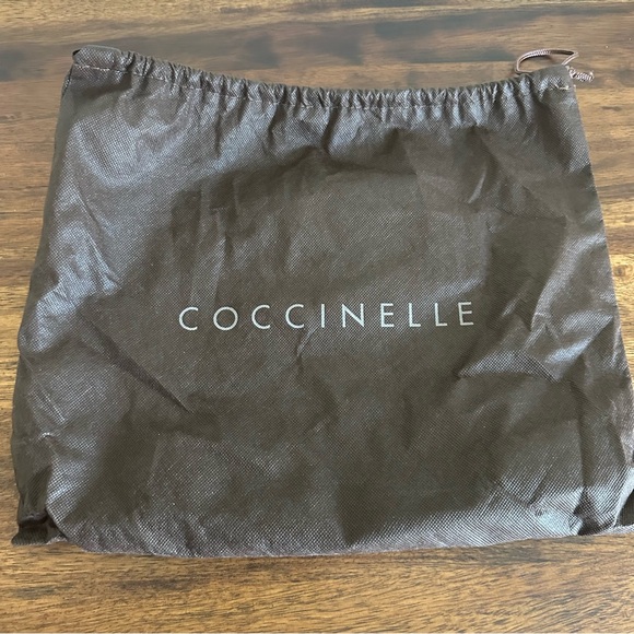 NWOT. Coccinelle Gray Snakeskin Crossbody Bag with Gold Hardware. Leather. - Picture 3 of 10